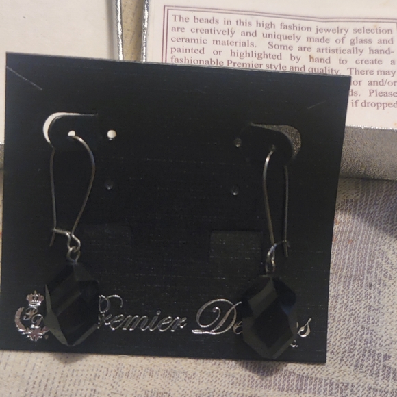 Premier Designs necklace and earring set - Picture 3 of 4